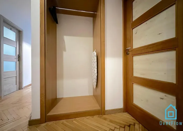 Array - 5 Minutes To Molo & Seaside Homestay *